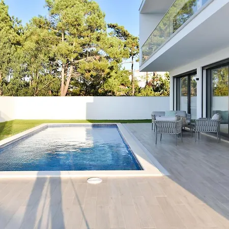 Villa Moradia Sussurros Do Mar Nazaré